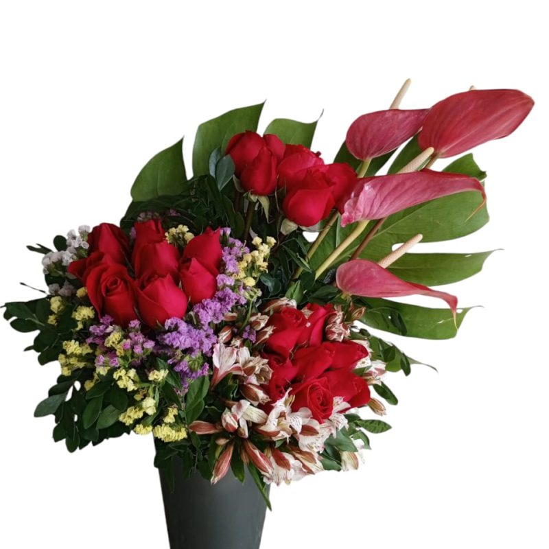 Sinfonía - Arreglo de Rosas Multifloral