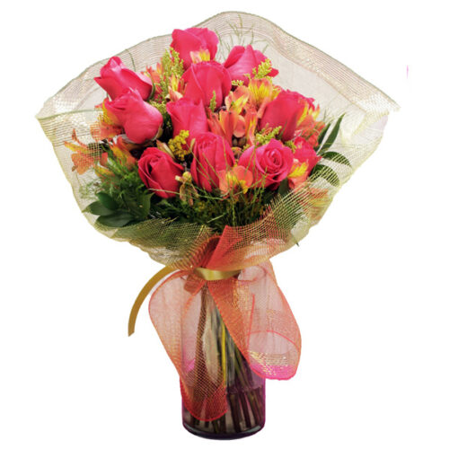 Ramo de Rosas y Follaje - Floristería en Venezuela